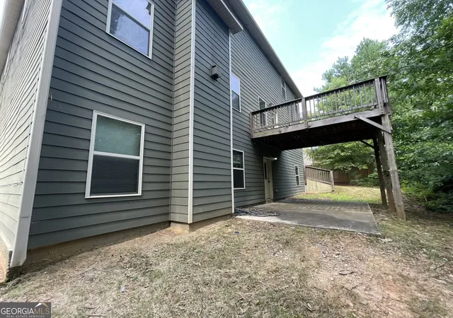 Photo 3 of Single family home for sale at 14 Canyon View Dr, Newnan, GA 30265 | MLS# 10831640 | Listing updated on 2026-09-28