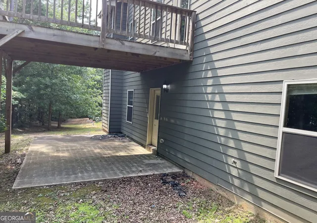 Photo 4 of Single family home for sale at 14 Canyon View Dr, Newnan, GA 30265 | MLS# 10831640 | Listing updated on 2026-09-28