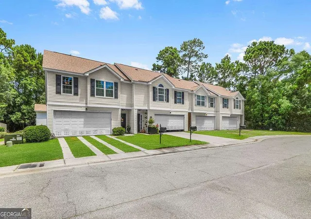 Photo 4 of Townhouse for sale at 52 Orchid Ln, Savannah, GA 31419 | MLS# 10803594 | Listing updated on 2026-08-28