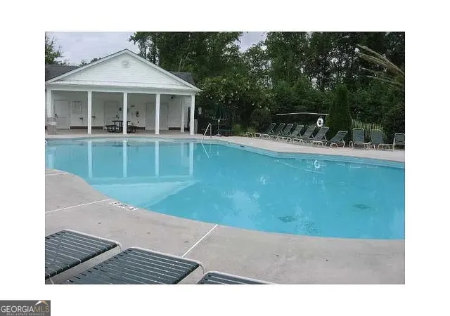 3rd image of 1035 Prestwyck Ct, Alpharetta, GA 30004 | MLS# 10609870