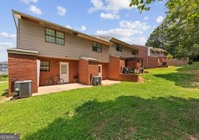 Homes for sale in Oakwood, GA | 3767 Oakwood Hills Dr, Oakwood, GA 30566 | MLS# 10802246