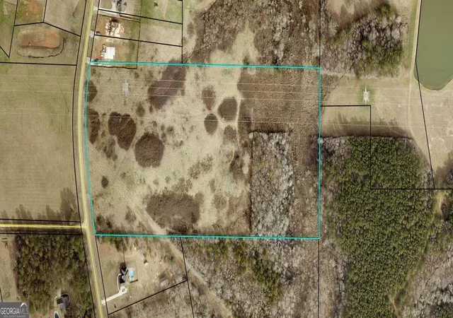 1st image of 676 Linch Rd, Senoia, GA 30276 | MLS# 10786427