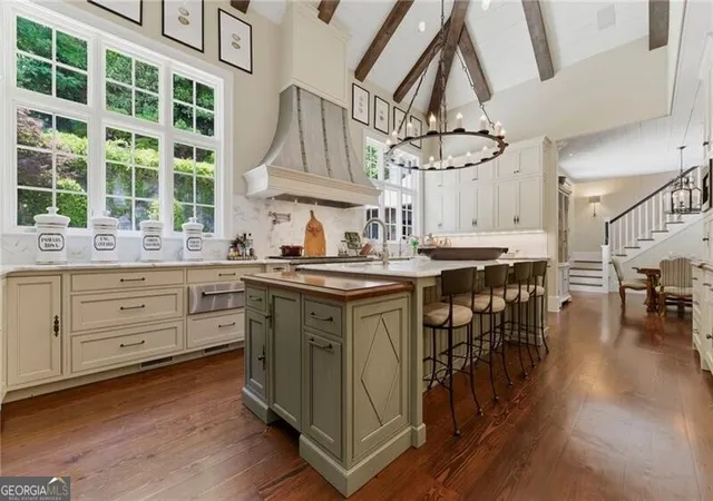 Photo 4 of Single family home for sale at 3275 Laramie Dr SE, Atlanta, GA 30339 | MLS# 10805463 | Listing updated on 2026-07-30