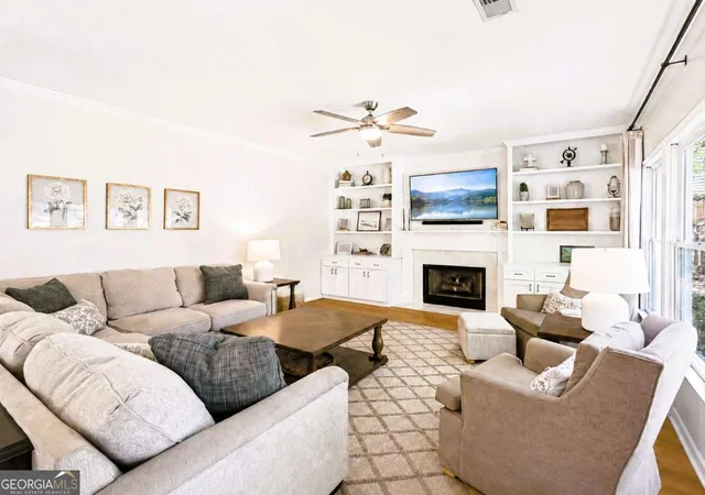 5th image of 605 Silverberry Ln, Sugar Hill, GA 30518 | MLS# 10808284