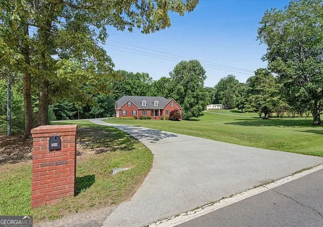 Photo 2 of Single family home for sale at 994 Rainey Rd, Temple, GA 30179 | MLS# 10794536 | Listing updated on 2026-08-23