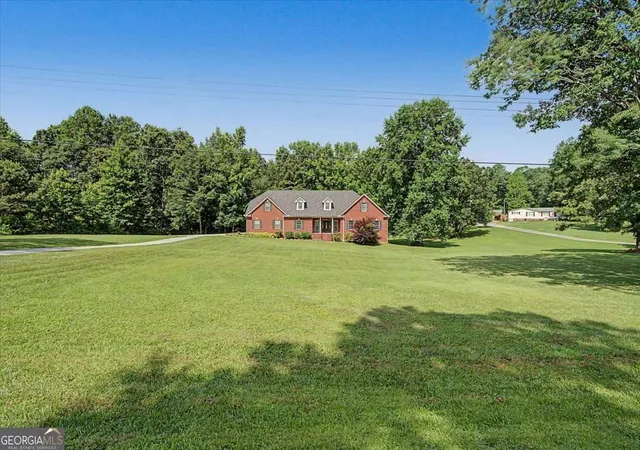 Photo 3 of Single family home for sale at 994 Rainey Rd, Temple, GA 30179 | MLS# 10794536 | Listing updated on 2026-08-23