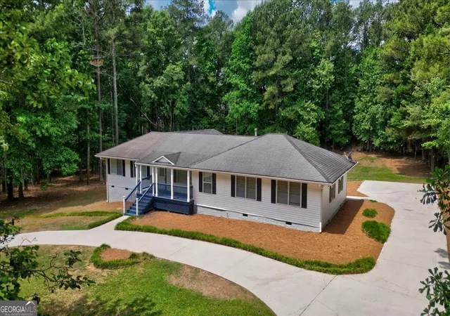 Photo 3 of Single family home for sale at 480 Forest Oak Dr, Stockbridge, GA 30281 | MLS# 10770226 | Listing updated on 2026-08-31