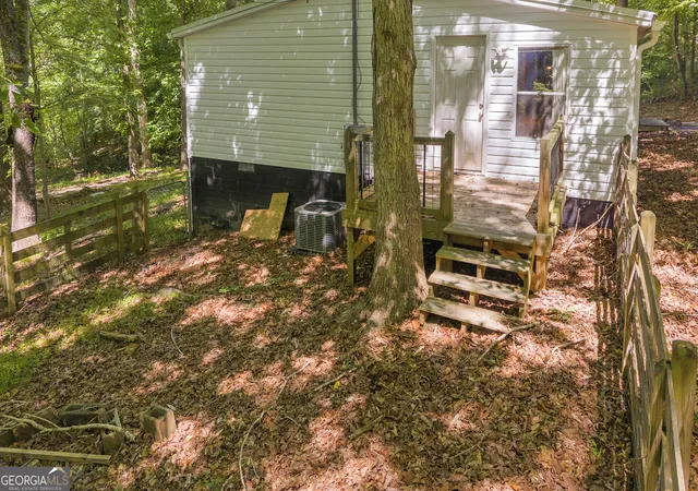 Homes for sale in Martin, GA | 114 Lake Harbor Trl, Martin, GA 30557 | MLS# 10778997