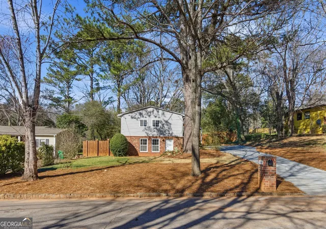 3rd image of 3112 Dove Wy, Decatur, GA 30033 | MLS# 10831186
