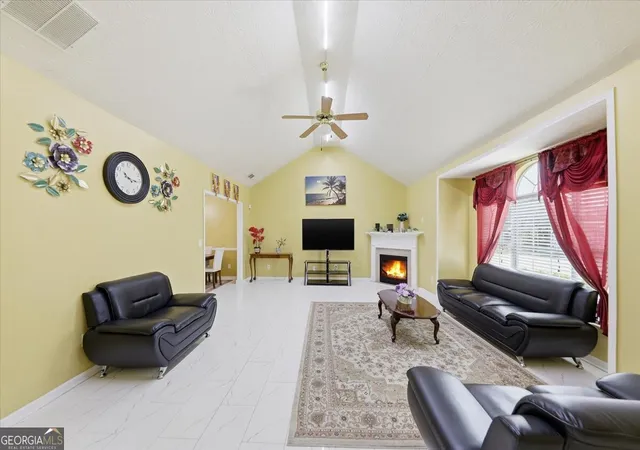 Photo 3 of Sale Pending at 109 Tyler Wy, Jackson, GA 30233 | MLS# 10760407 | Listing updated on 2026-08-26