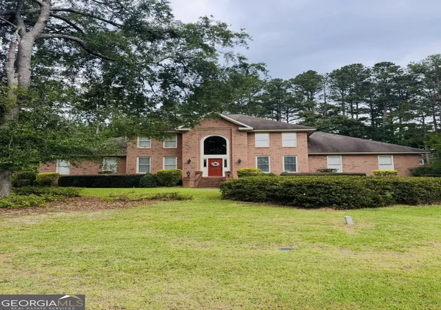 2nd image of 128 Cedar Creek Dr, Dublin, GA 31021 | MLS# 10806379