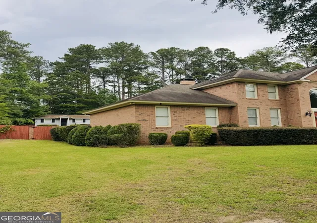 3rd image of 128 Cedar Creek Dr, Dublin, GA 31021 | MLS# 10806379