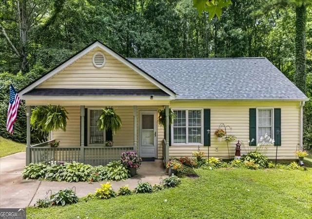 3rd image of 129 Whispering Pine Ln Ne, White, GA 30184 | MLS# 10819410