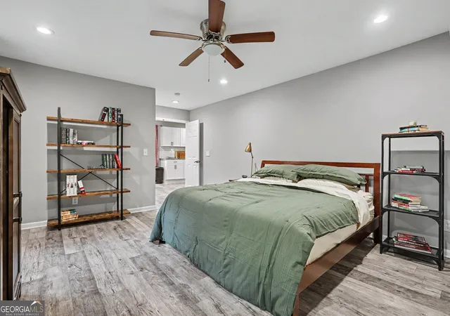 Photo 4 of Single family home for sale at 1401 Mims St Sw, Atlanta, GA 30314 | MLS# 10825920 | Listing updated on 2026-09-19