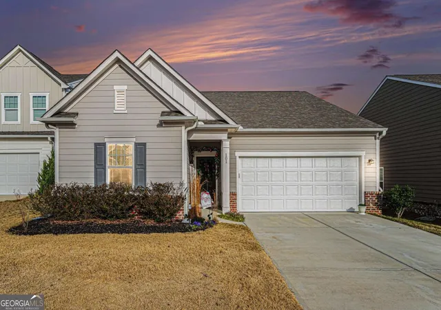 Photo 2 of Single family home for sale at 101 Carnaby St, Winder, GA 30680 | MLS# 10656877 | Listing updated on 2026-10-08