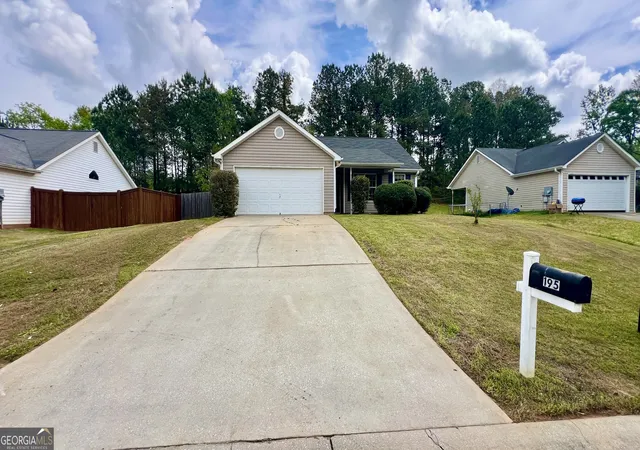 Homes for sale in Grantville, GA | 195 Creekside Dr, Grantville, GA 30220 | MLS# 10734990