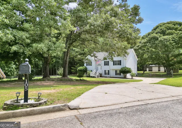 3rd image of 105 Dawn Ct, Jackson, GA 30233 | MLS# 10817092