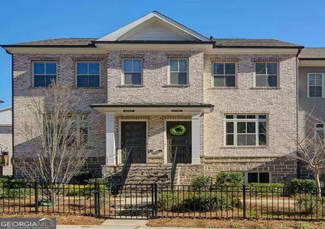 1st image of 4745 Roswell Rd, Sandy Springs, GA 30342 | MLS# 10725927