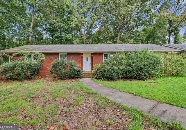 3rd image of 692 Allen Anderson Rd, Cleveland, GA 30528 | MLS# 10832240