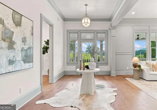 Photo 3 of Mansion for sale at 270 Windsor Dr Sw, Marietta, GA 30064 | MLS# 10819084 | Listing updated on 2026-09-17
