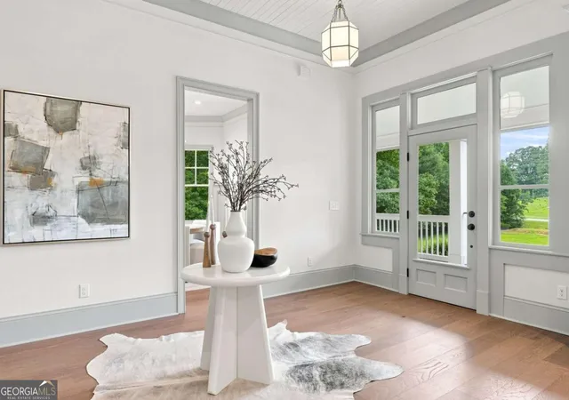 Photo 3 of Single family home for sale at 270 Windsor Dr Sw, Marietta, GA 30064 | MLS# 10819084 | Listing updated on 2026-09-17