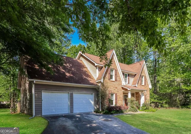 Photo 3 of Single family home for sale at 5280 Oglethorpe Ct, Powder Springs, GA 30127 | MLS# 10739022 | Listing updated on 2026-10-04