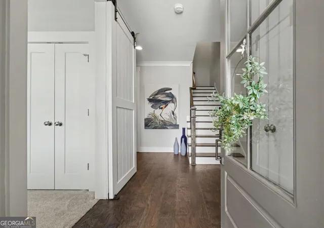 Photo 3 of Townhouse for sale at 965 S On Main Dr, Woodstock, GA 30188 | MLS# 10829111 | Listing updated on 2026-09-04