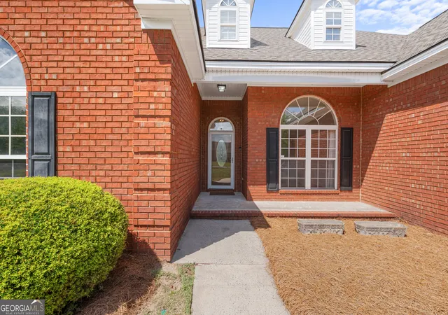 Photo 3 of Single family home for sale at 304 Flt Bush Dr, Guyton, GA 31312 | MLS# 10772059 | Listing updated on 2026-06-09