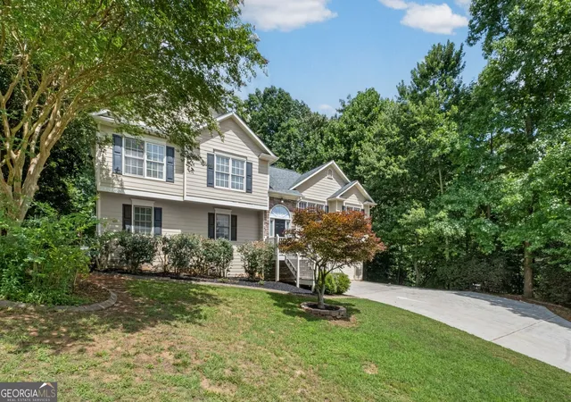 4th image of 122 Brookhaven Ln, Canton, GA 30114 | MLS# 10811601