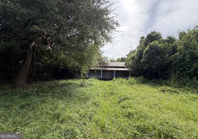 4th image of 721 Grant St, Brunswick, GA 31520 | MLS# 10805431