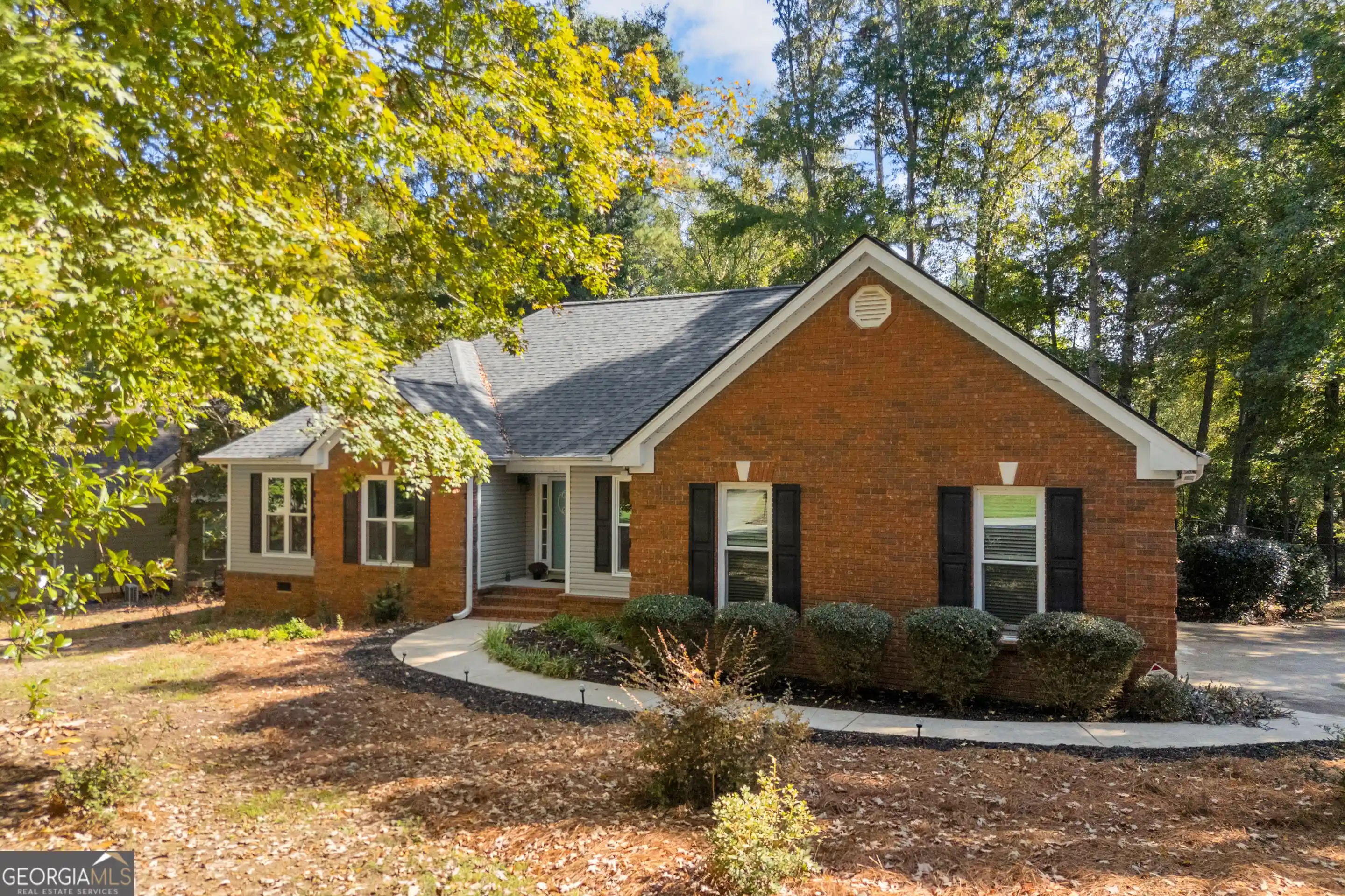 Single family home for sale at 145 Crestview Dr, Jefferson, GA 30549 | MLS# 10873132