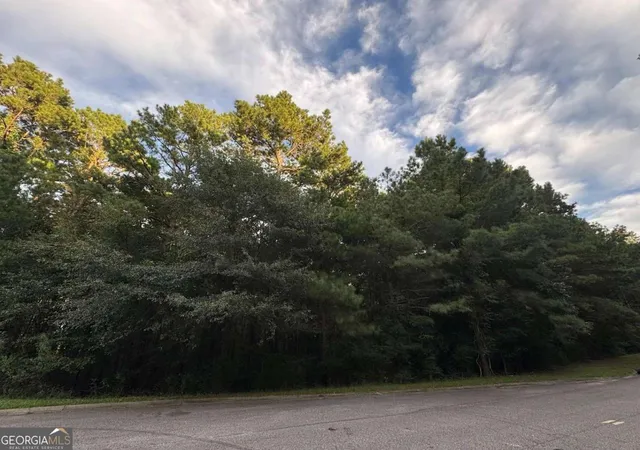 Photo 3 of Sale Pending at 4820 Lexington Rd, Athens, GA 30605 | MLS# 10809024 | Listing updated on 2026-10-21