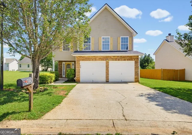 Photo 1 of Single family home for sale at 4024 Shaded Oasis Ln, Villa Rica, GA 30180 | MLS# 10828691 | Listing updated on 2026-09-12