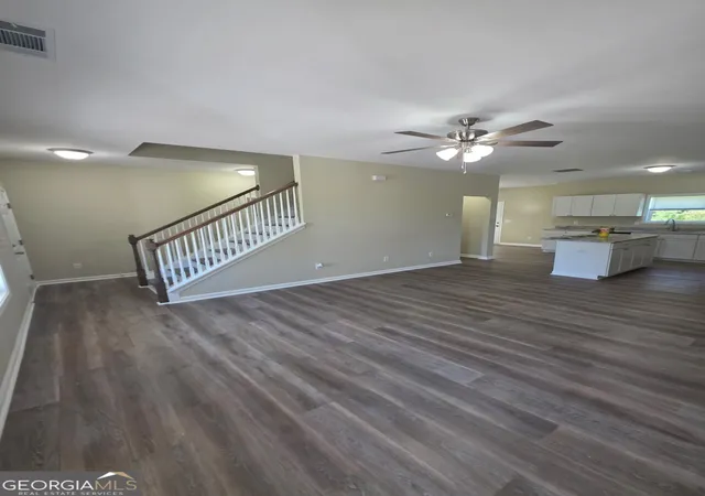 2nd image of 165 Charlotte Dr, Statham, GA 30666 | MLS# 10831790