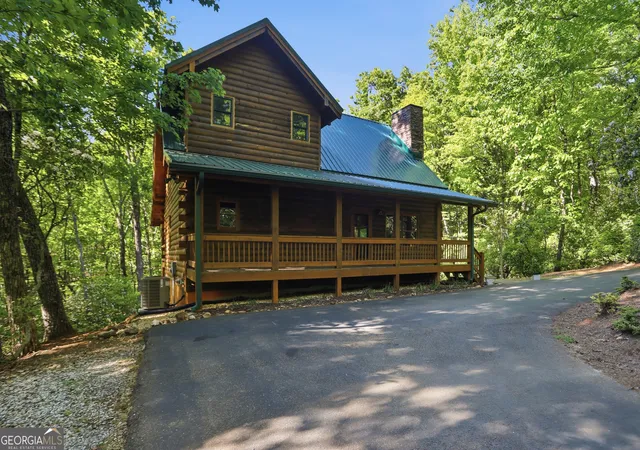 1st image of 702 Ranch Mountain Dr, Dahlonega, GA 30533 | MLS# 10761535