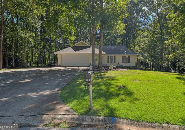 Photo 3 of Single family home for sale at 634 Knollwood Cir Se, Conyers, GA 30094 | MLS# 10572332 | Listing updated on 2026-07-13