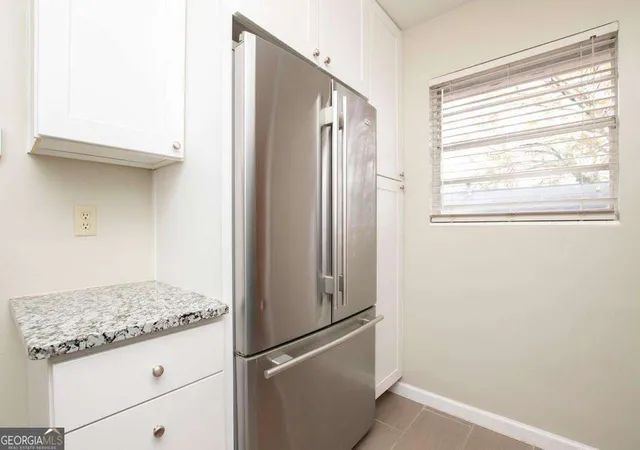 3rd image of 3660 Peachtree Rd Ne #E4, Atlanta, GA 30319 | MLS# 10810011