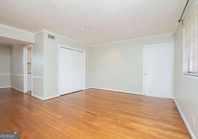 5th image of 3660 Peachtree Rd Ne #E4, Atlanta, GA 30319 | MLS# 10810011