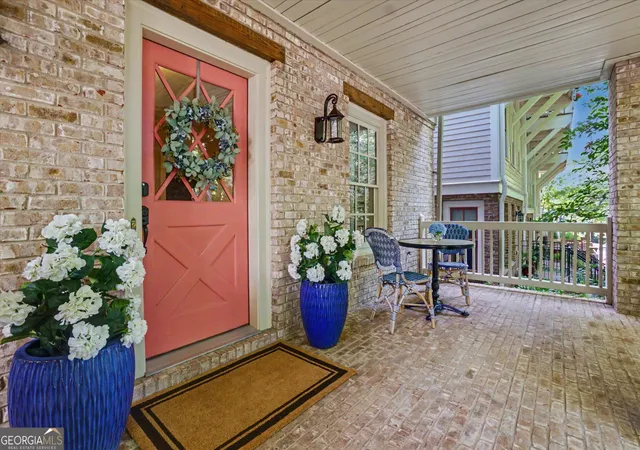 Photo 3 of Single family home for sale at 407 Latimer St, Woodstock, GA 30188 | MLS# 10831475 | Listing updated on 2026-10-11