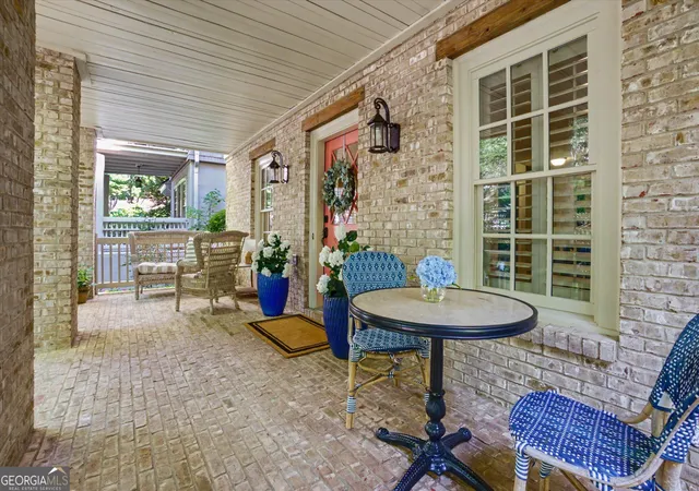 Photo 4 of Single family home for sale at 407 Latimer St, Woodstock, GA 30188 | MLS# 10831475 | Listing updated on 2026-10-11
