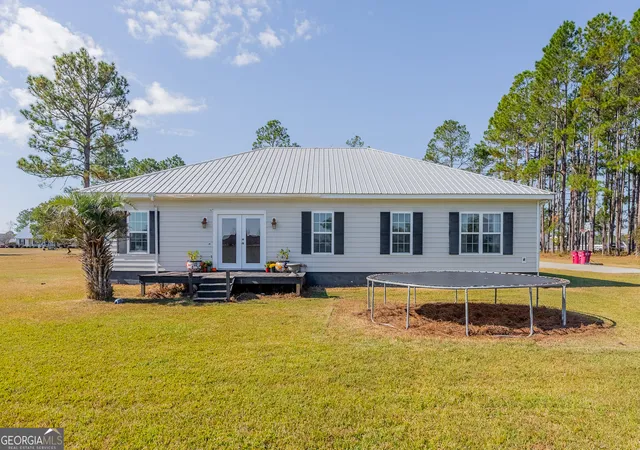 Homes for sale in Blackshear, GA | 6664 Southside Dr, Blackshear, GA 31516 | MLS# 10791716