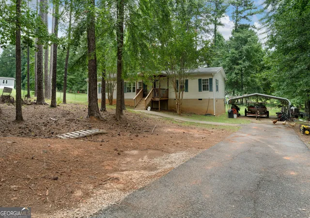 3rd image of 108 Rock Lake Ct, Eatonton, GA 31024 | MLS# 10795142