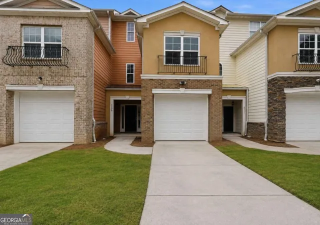 Townhouse for sale at 4299 Notting Hl Dr SW, Atlanta, GA 30331 | MLS# 10819967