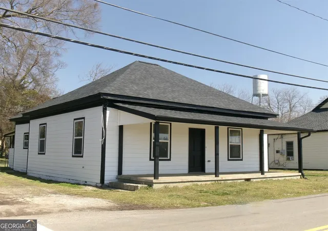 Photo 1 of Single family home for sale at 65 Elm St, Griffin, GA 30223 | MLS# 10858230 | Listing updated on 2026-10-28