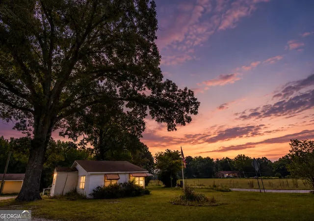 Photo 1 of Single family home for sale at 2590 Hwy 92, Fayetteville, GA 30215 | MLS# 10834208 | Listing updated on 2026-09-10