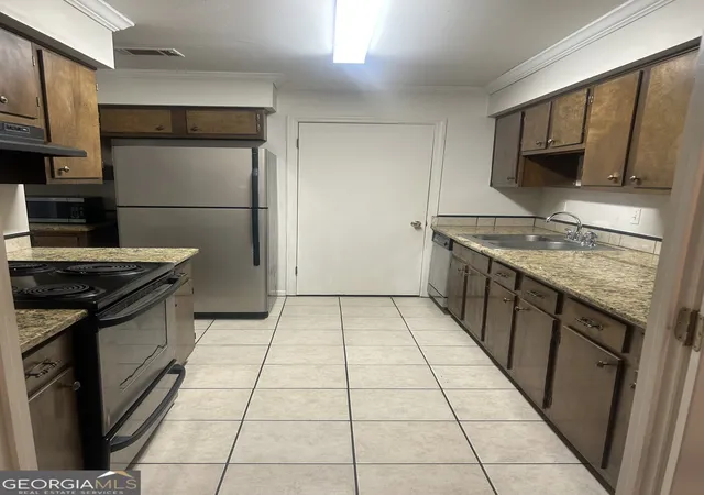 1st image of 2716 Farmstead Rd Se, Smyrna, GA 30080 | MLS# 10779138