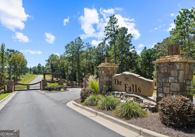 1st image of 300 Wind Rock Rdg, Milledgeville, GA 31061 | MLS# 10827734