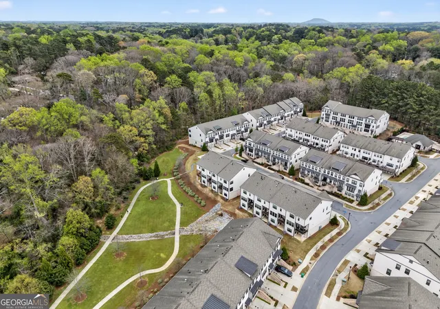 3rd image of 2341 Medlock Ln, Decatur, GA 30033 | MLS# 10719091