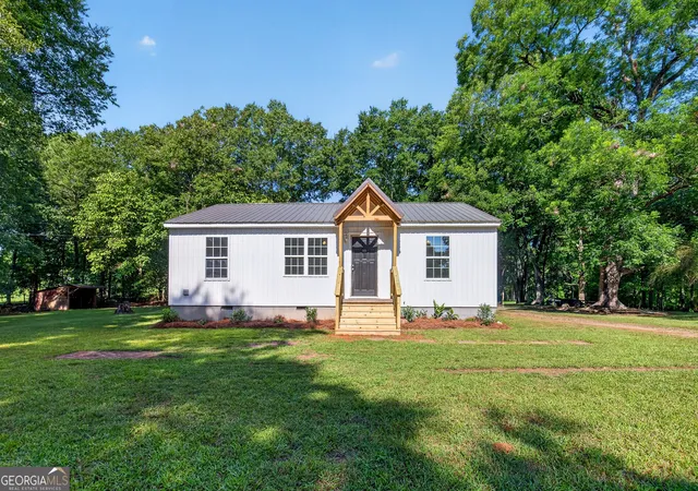 Photo 2 of Single family home for sale at 209 Kendrick Rd, Zebulon, GA 30295 | MLS# 10807434 | Listing updated on 2026-09-07