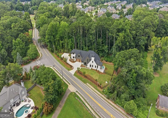 Photo 2 of Mansion for sale at 1770 Mayfield Rd, Alpharetta, GA 30009 | MLS# 10825122 | Listing updated on 2026-08-27